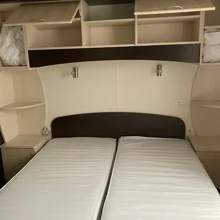 Дом отдыха Mobil 4 Pers Dans 5 Etoiles Avec Piscine Et Acces Direct *