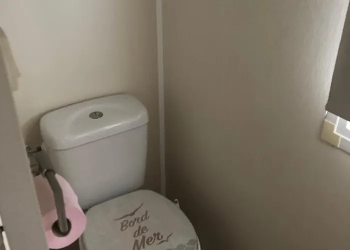 Mobil 4 Pers Dans 5 Etoiles Avec Piscine Et Acces Direct Brétignolles-sur-Mer