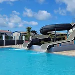 Mobil 4 Pers Dans 5 Etoiles Avec Piscine Et Acces Direct Prázdninový dům *
