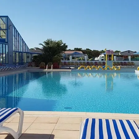 Nyaraló Mobil 4 Pers Dans 5 Etoiles Avec Piscine Et Acces Direct